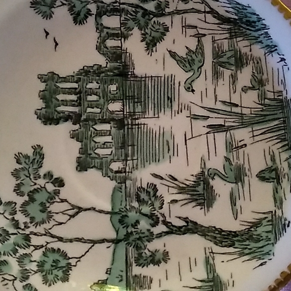 ROYAL CHELSEA DISH REPLACEMENT - Picture 1 of 6